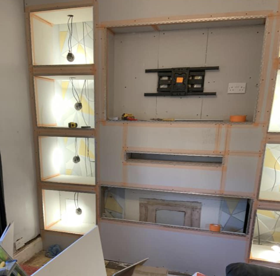 Media Wall Specialists. Joiner, Plasterer, Electrician — Photos 2