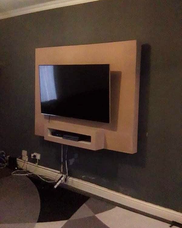 Media Wall Specialists. Joiner, Plasterer, Electrician — Photos 3